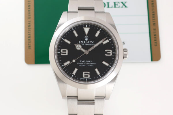 歴代唯一の39mm径エクスプローラーI！Ref.214270