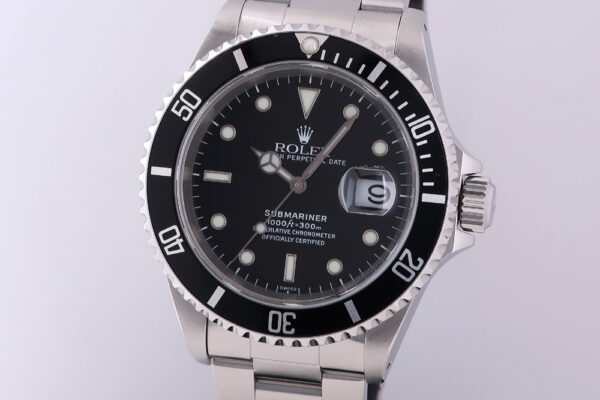 現行サブデイトとの価格差にお得感を感じます！Ref.16610