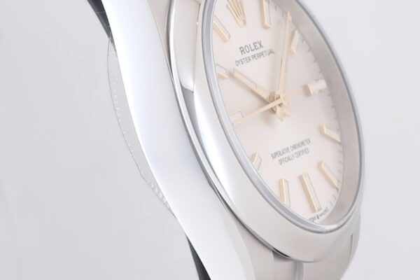 またまたオイパぺ34の2025年製中古品が入荷！Ref.124200